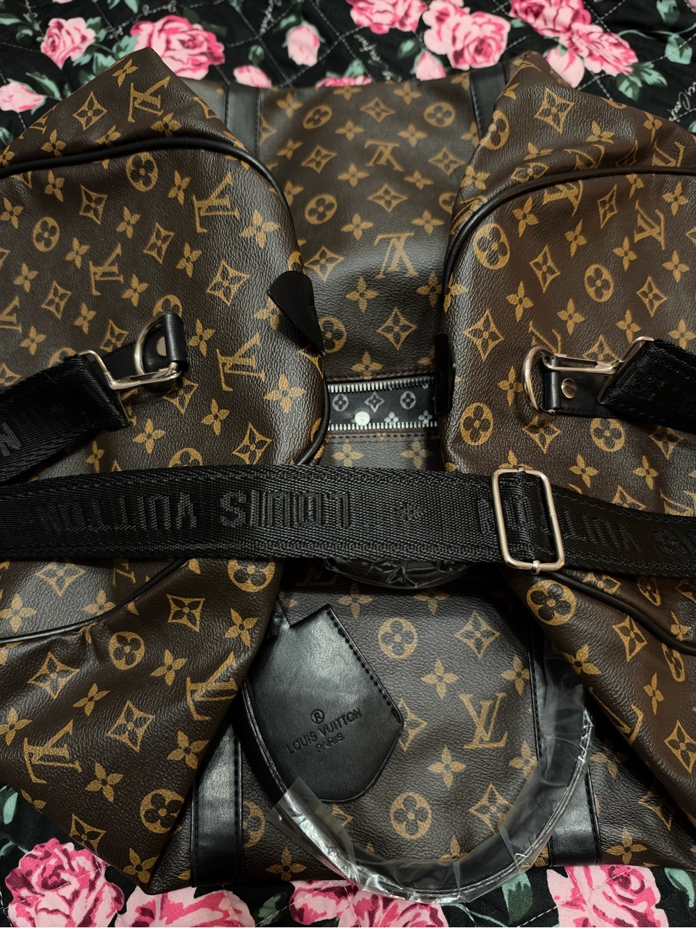 Louis Vuitton Brown Monogram Canvas travel bag - Picture 4 of 5